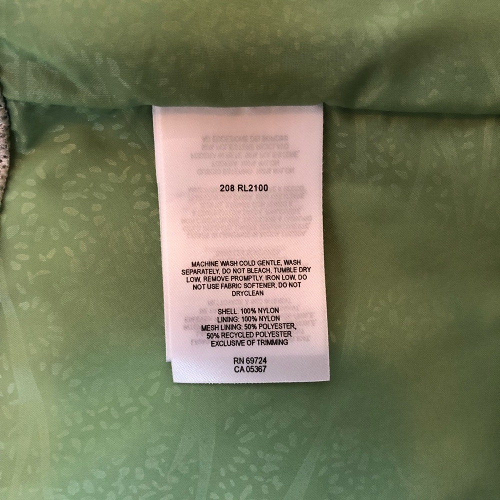 Columbia || Light Green Zip-up Hooded Jacket 🏞 - Picture 7 of 7